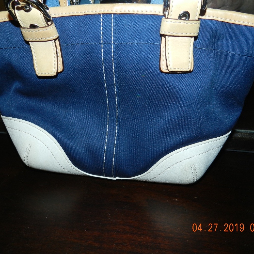 Coach Navy/Tan/White Short Handle Purse - Picture 2 of 5